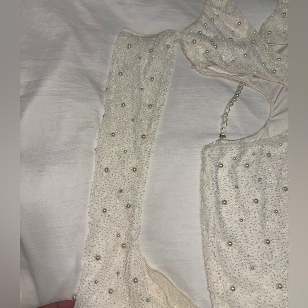 Oh Polly White Beaded Backless Cutout Halter Mini Dress - Picture 4 of 7